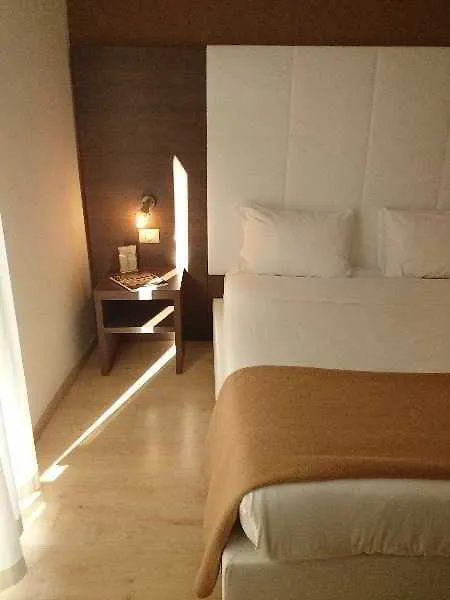Ambassador-Monaco Hotel
